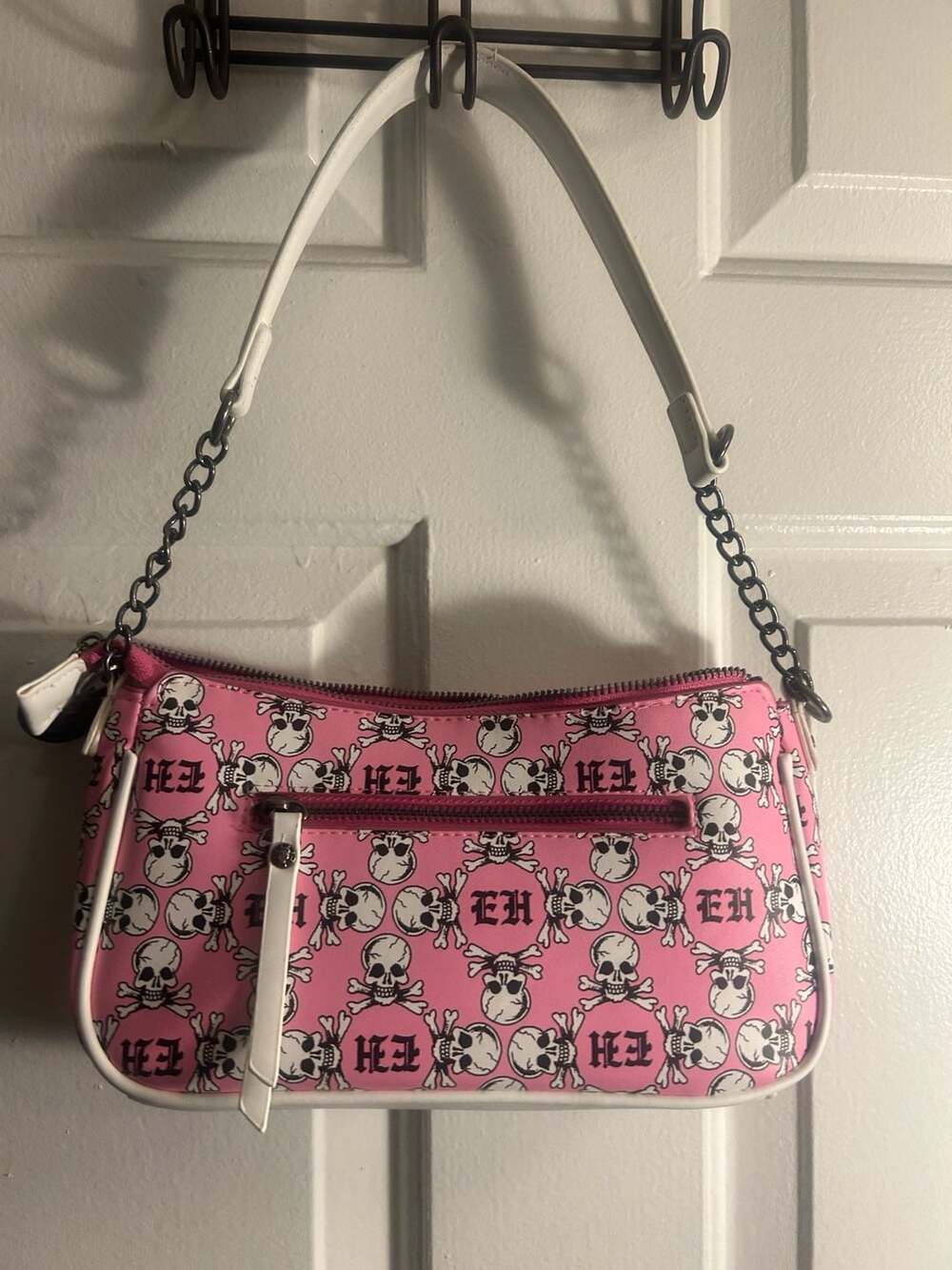 Ed Hardy Pink Skull and Bird Print Y2K Shoulder Bag with Chain Strap - Picture 4 of 5